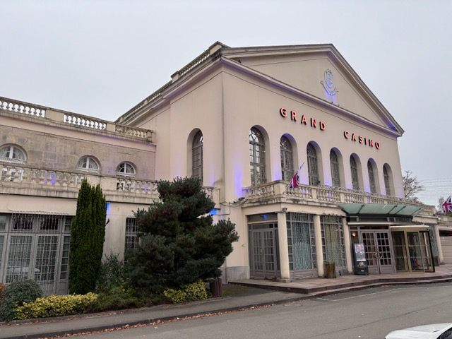 Casino Partouche de Forges-les-Eaux — Laurent Bibas, artiste peintre